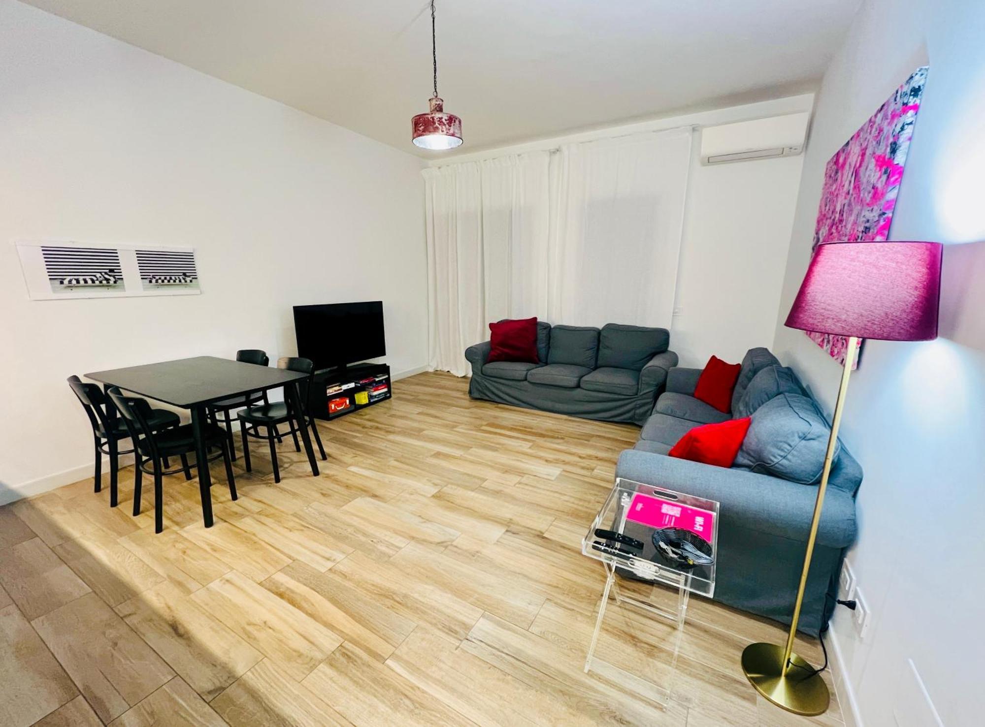 Bellhome 1 - Elegante Appartamento Nel Centro Di Bari Exterior foto